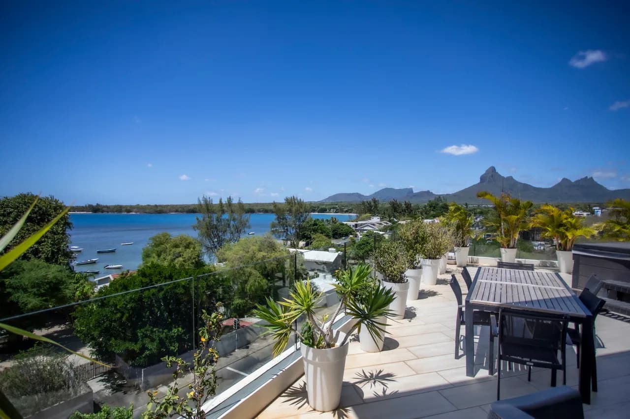 Prima home in Mauritius — living room opening outdoors
